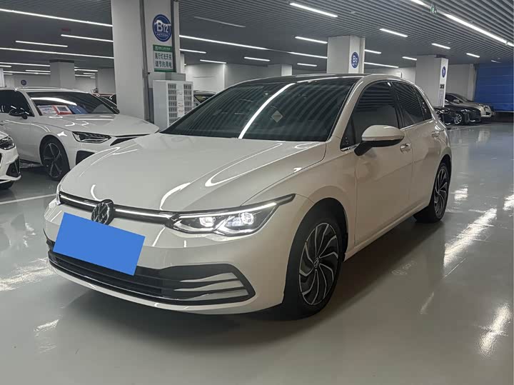 Volkswagen Golf, 2025 — купить в Белгороде под ключ