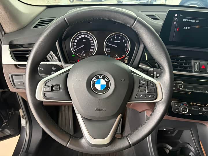 BMW X1, 2022 — фото 6 из 9