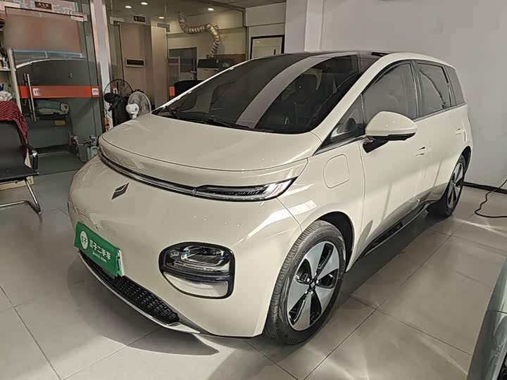 Baojun Yunduo, 2024 — фото 2 из 9