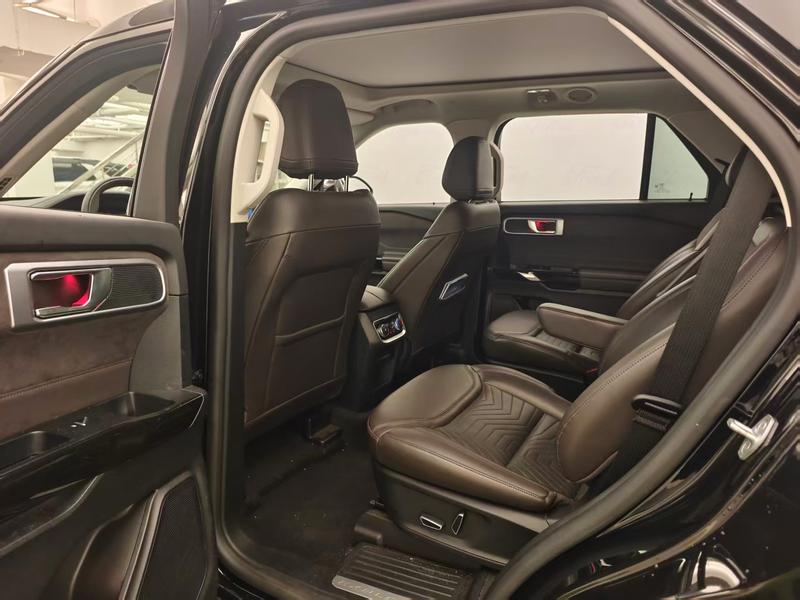 Ford Explorer, 2024 — фото 10 из 12