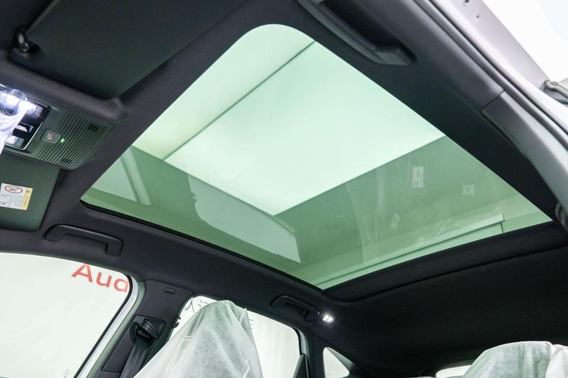 Volkswagen ID.Unyx 06, 2025 — фото 11 из 12
