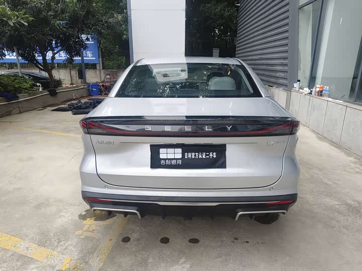 Geely Galaxy L6, 2024 — фото 5 из 9