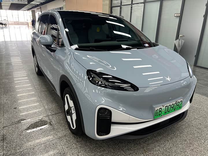 BAIC Arcfox Kaola S, 2024 — фото 3 из 9