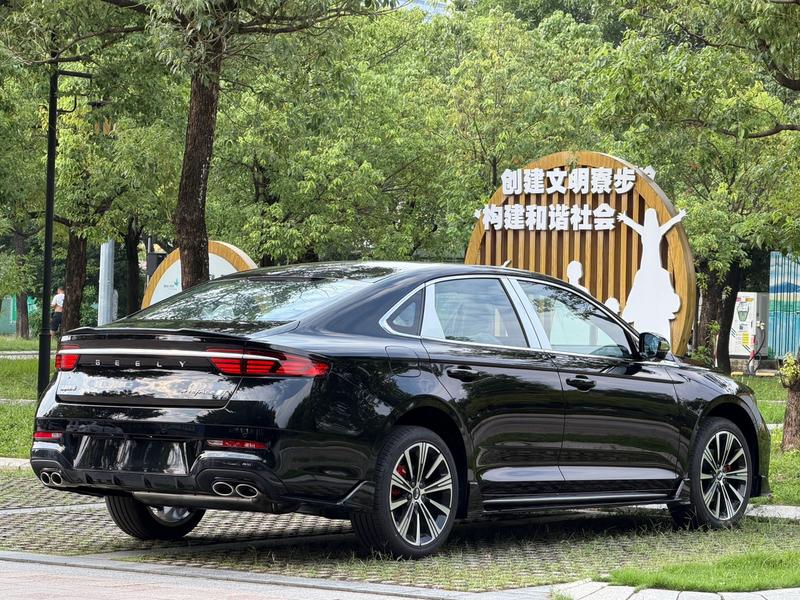 Geely Preface, 2026 — фото 6 из 12