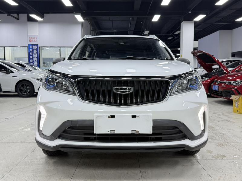 Geely Vision X3, 2021 — фото 2 из 12