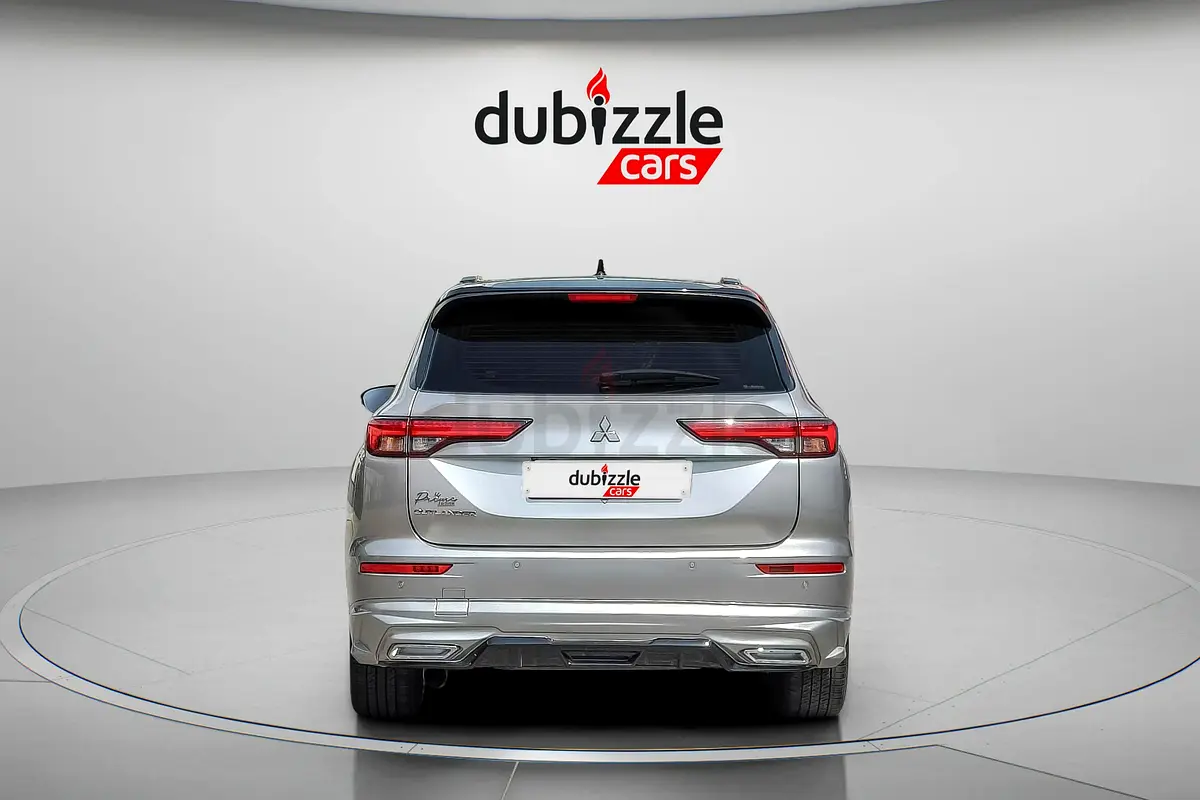 Mitsubishi Outlander, 2024 — фото 7 из 10
