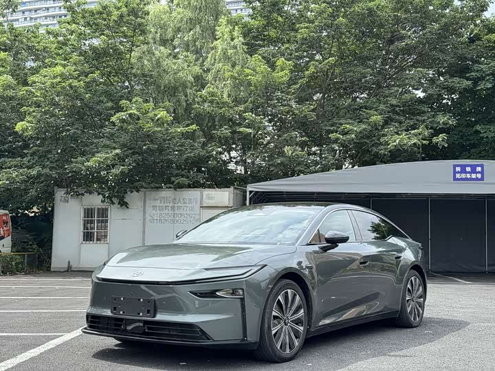 Toyota bZ7, 2026 — купить в Орле под ключ
