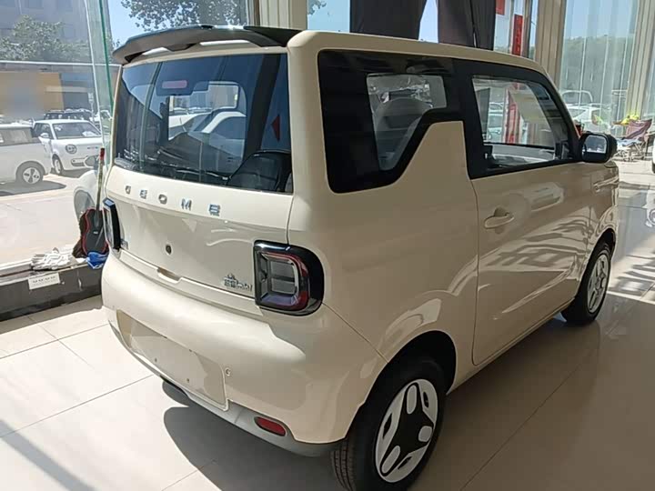 Geely Galaxy Panda Mini, 2026 — фото 7 из 9