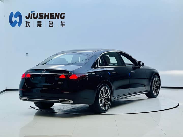 Mercedes-Benz E-Class Hybrid, 2025 — фото 6 из 9