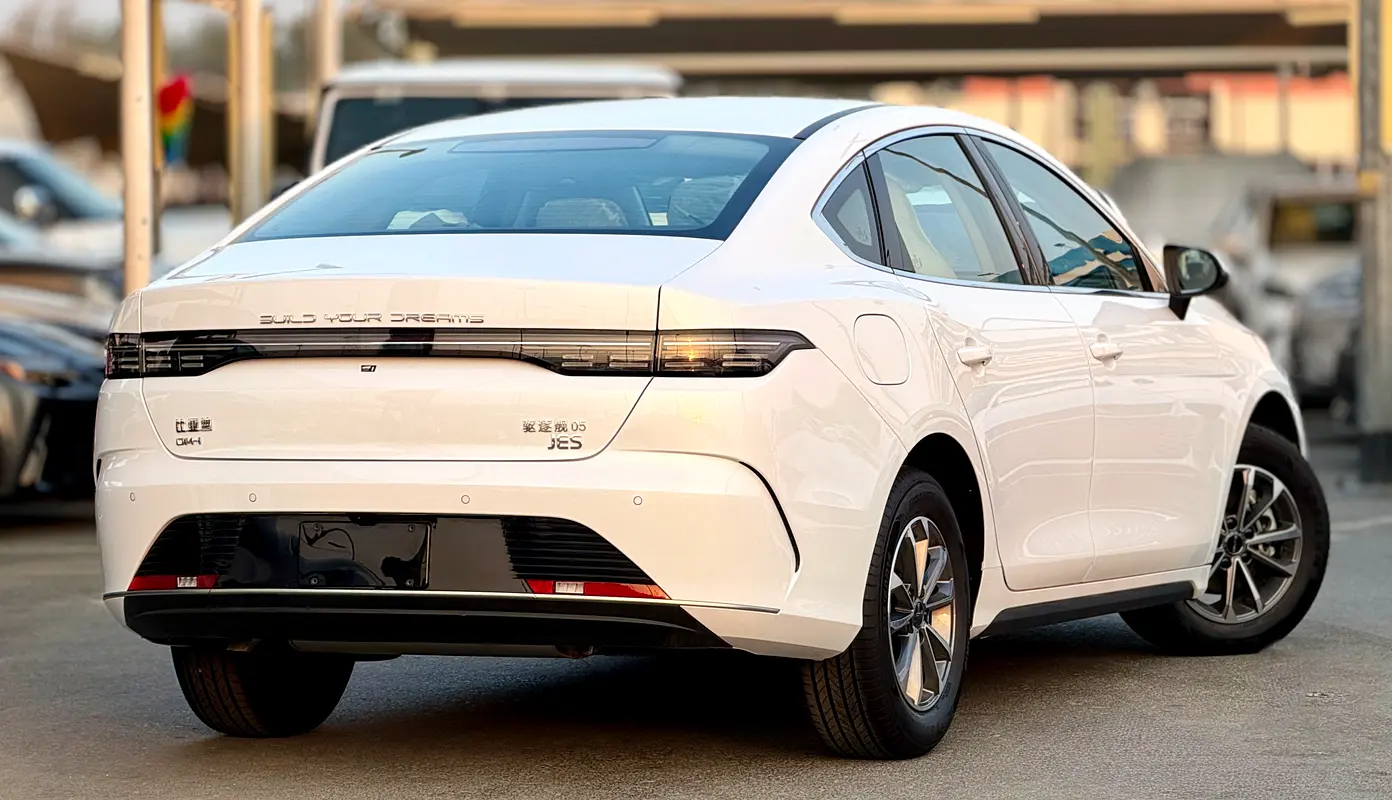 BYD Destroyer 05, 2025 — фото 5 из 10