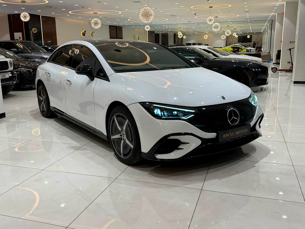 Mercedes-Benz EQE, 2023 — фото 3 из 10