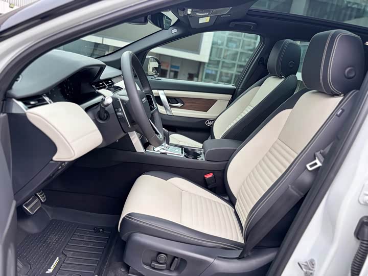 Land Rover Discovery Sport Hybrid, 2022 — фото 4 из 9