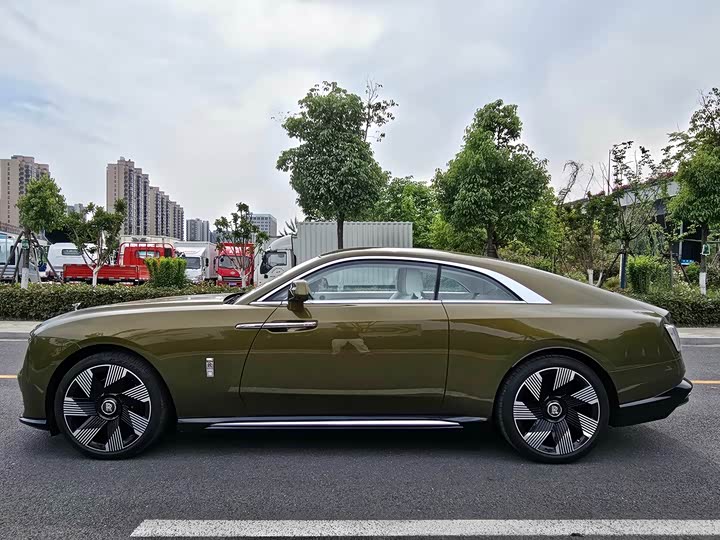Rolls-Royce Spectre, 2025 — фото 3 из 9