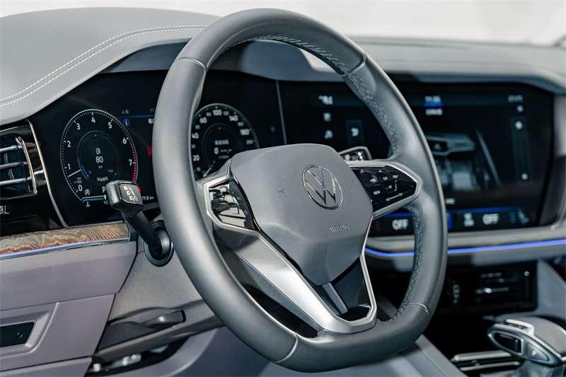 Volkswagen Touareg, 2023 — фото 10 из 12