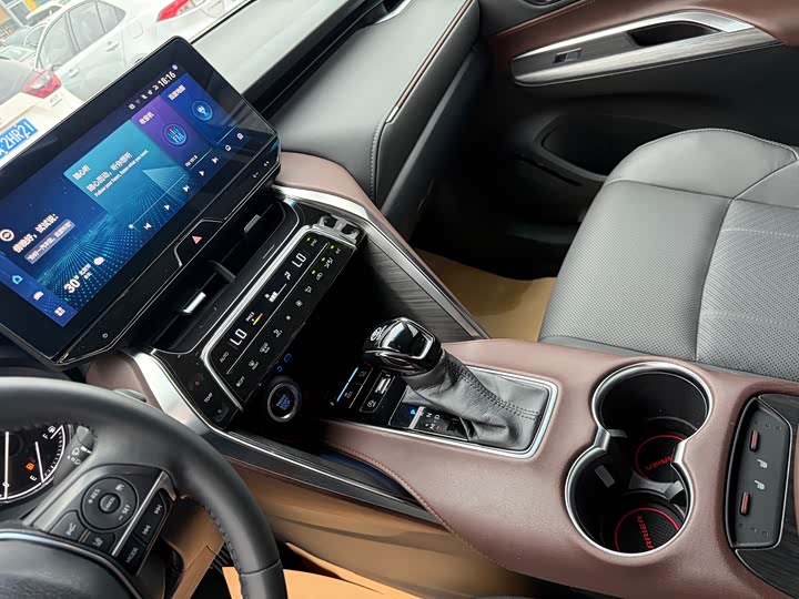 Toyota Harrier, 2022 — фото 5 из 9
