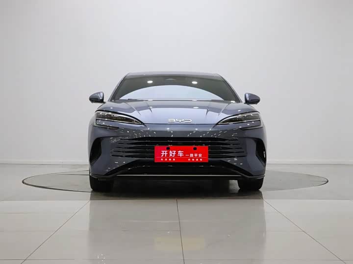 BYD Seal 07 DM-i Hybrid, 2025 — фото 2 из 9