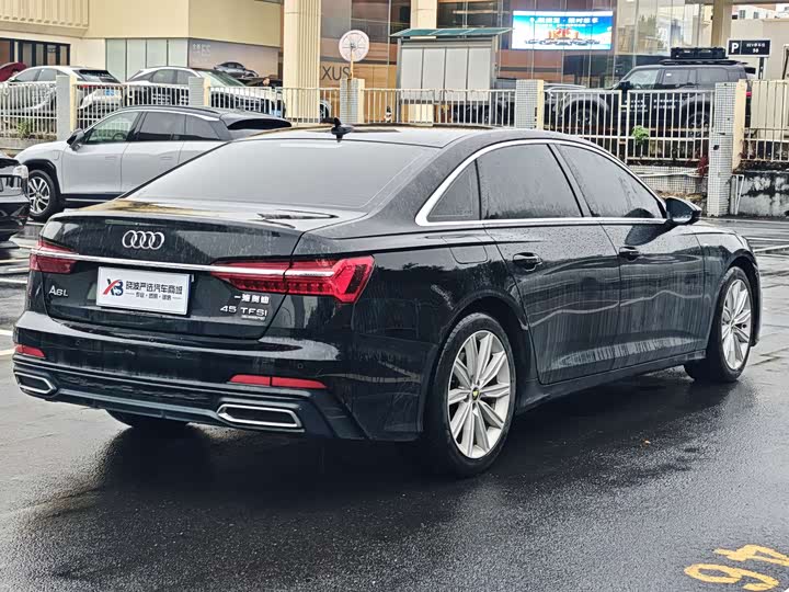 Audi A6L, 2022 — фото 5 из 9
