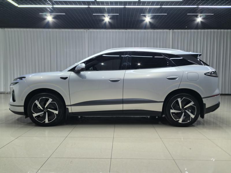 BYD Sea Lion 06 Hybrid/EV, 2026 — фото 4 из 12