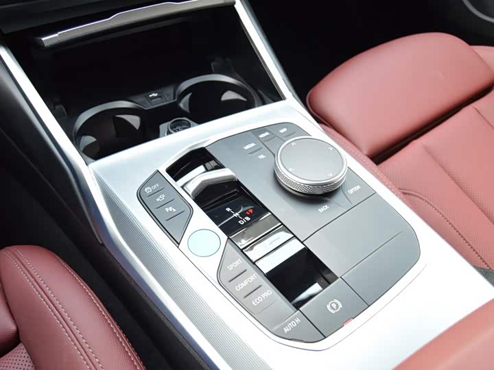 BMW i4, 2025 — фото 9 из 9