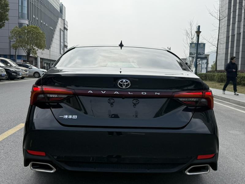 Toyota Avalon, 2022 — фото 5 из 10