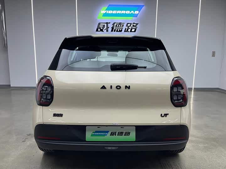 GAC Aion UT, 2025 — фото 6 из 9