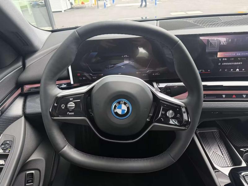 BMW i5, 2025 — фото 7 из 11
