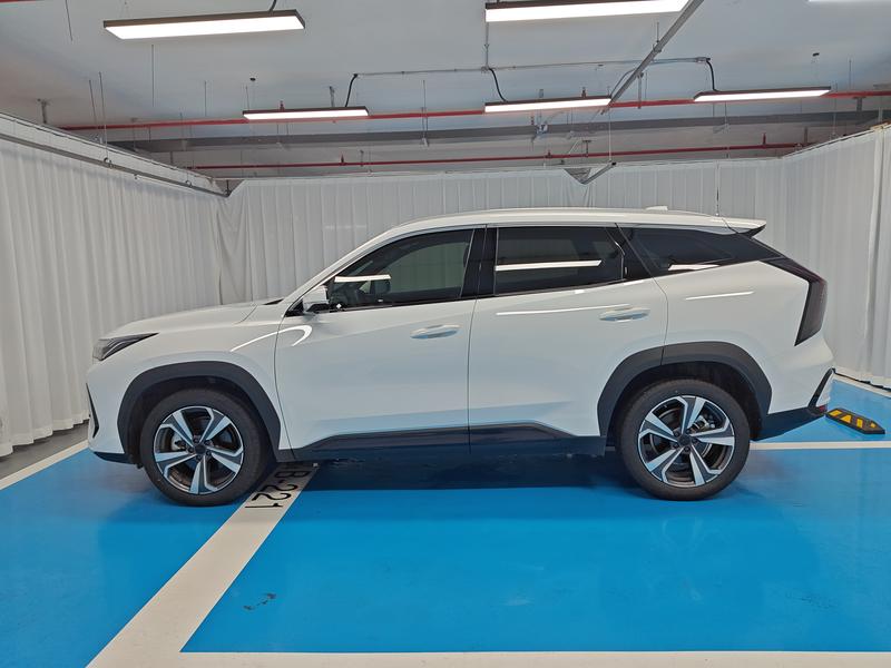 Geely Atlas L, 2025 — фото 4 из 12