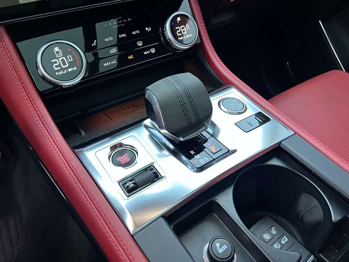 Jaguar F-Pace, 2023 — фото 6 из 9