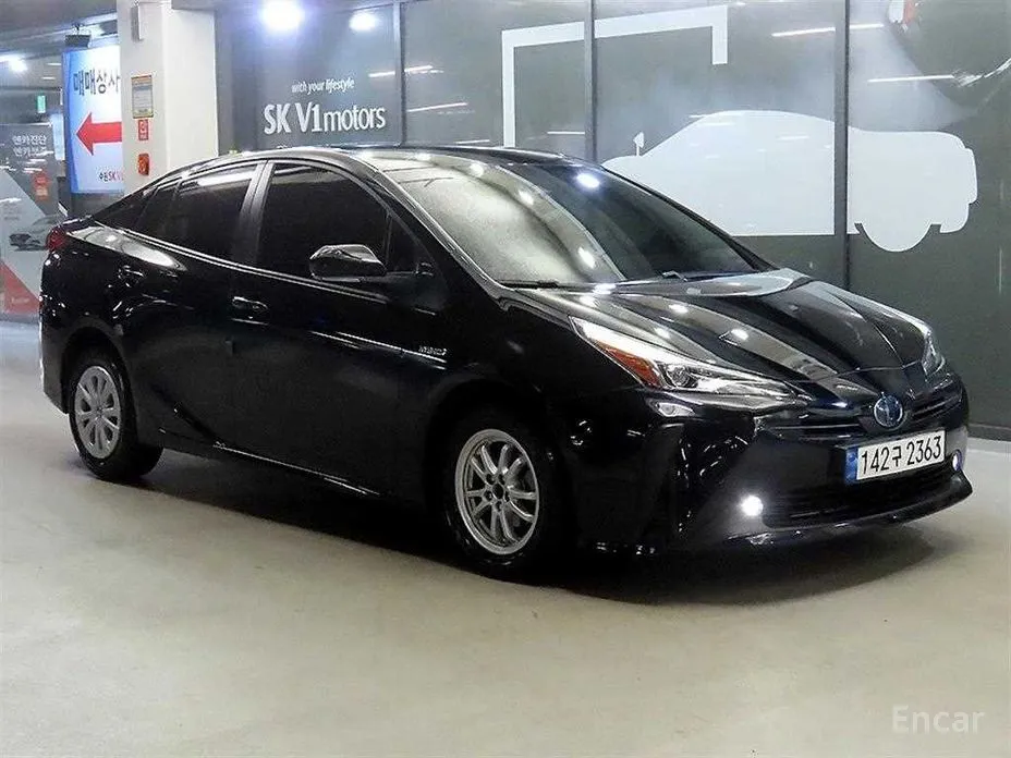 Toyota Prius, 2021 — купить в Белгороде под ключ
