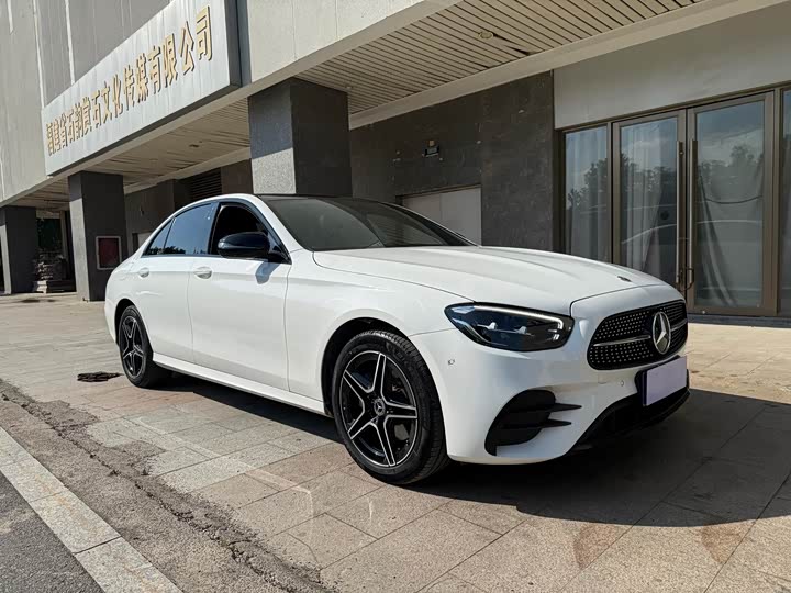 Mercedes-Benz E-Class, 2023 — фото 3 из 9