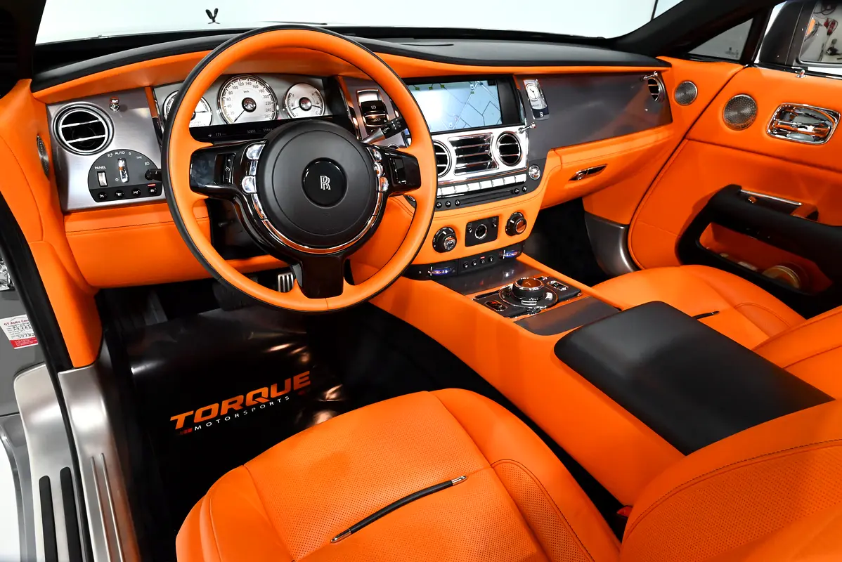 Rolls-Royce Dawn, 2022 — фото 10 из 10