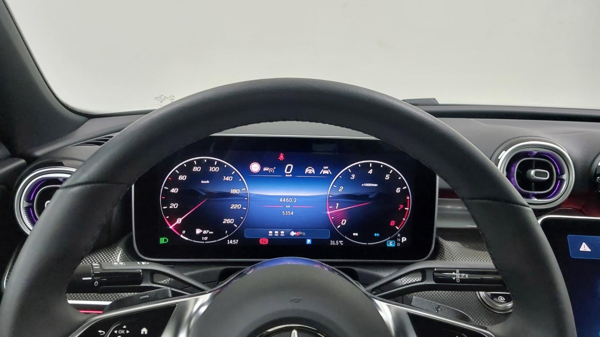 Mercedes-Benz C-Class, 2025 — фото 8 из 12
