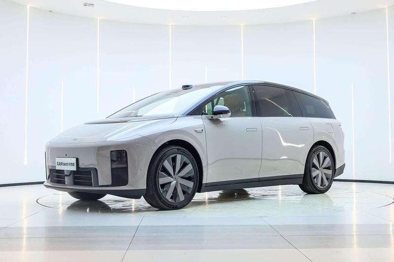 LiXiang i8, 2025 — купить в Уфе под ключ