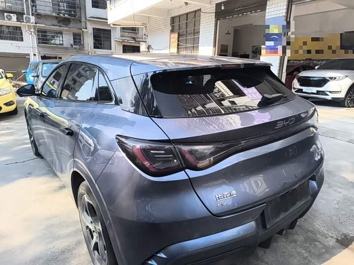 BYD Seal 06 GT, 2024 — фото 5 из 9