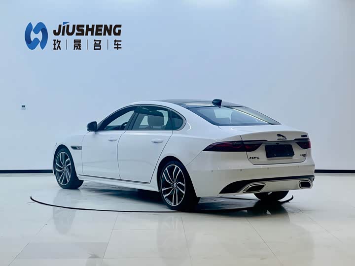 Jaguar XF L, 2023 — фото 4 из 9