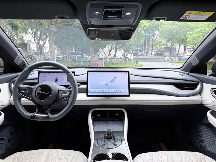 BYD Seal 06 GT, 2025 — фото 8 из 9