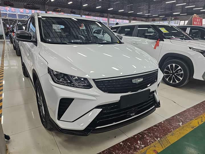 Geely Coolray, 2025 — фото 6 из 9