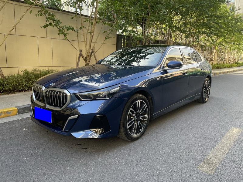BMW 5 Series, 2024 — купить в Ульяновске под ключ