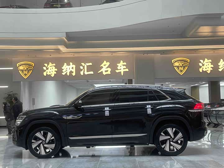 Volkswagen Teramont X, 2022 — фото 2 из 9
