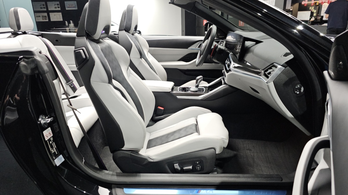 BMW M4, 2023 — фото 12 из 12