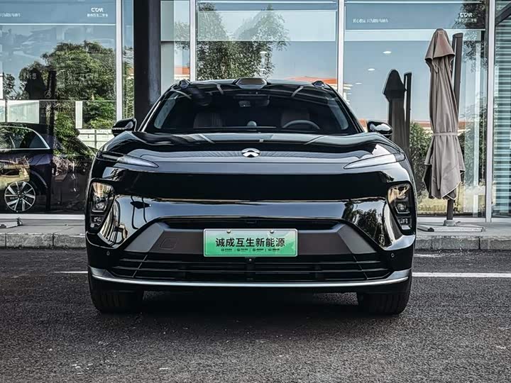 Nio ES8, 2024 — фото 2 из 12