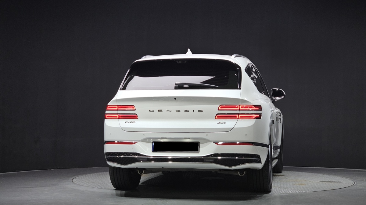 Genesis GV80, 2023 — фото 4 из 12