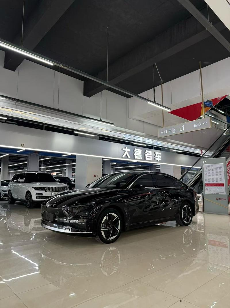 Wuling Starlight, 2025 — купить в Перми под ключ