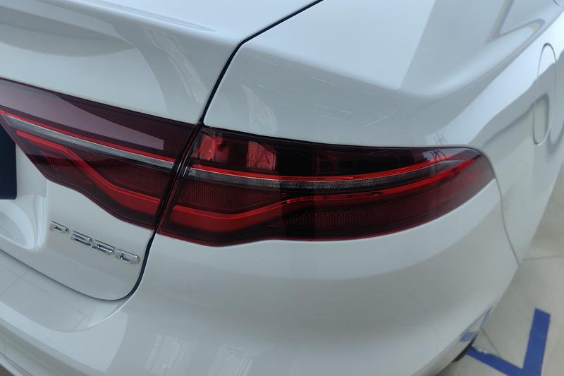 Jaguar XE L, 2024 — фото 5 из 12