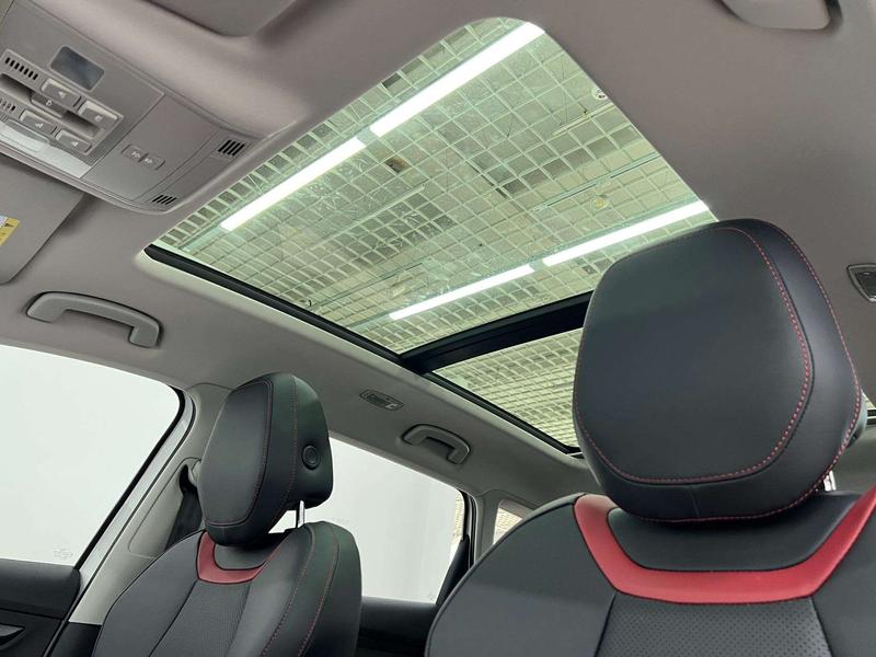 Skoda Karoq, 2022 — фото 10 из 12