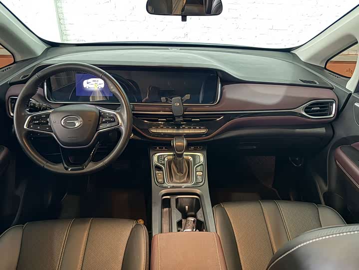 GAC Trumpchi M6, 2022 — фото 8 из 9