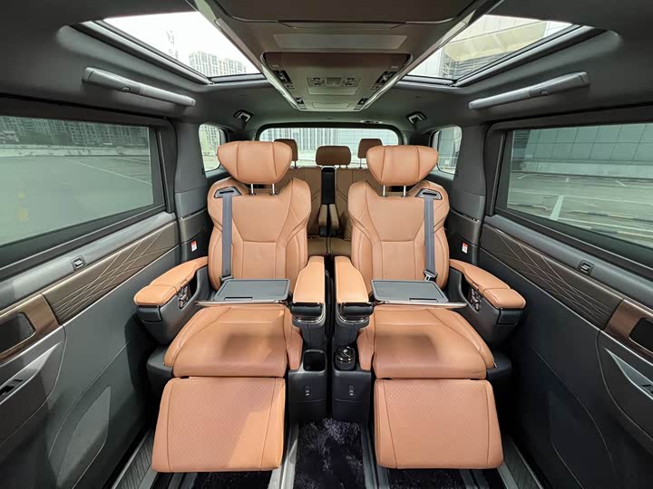 Toyota Vellfire, 2024 — фото 9 из 9
