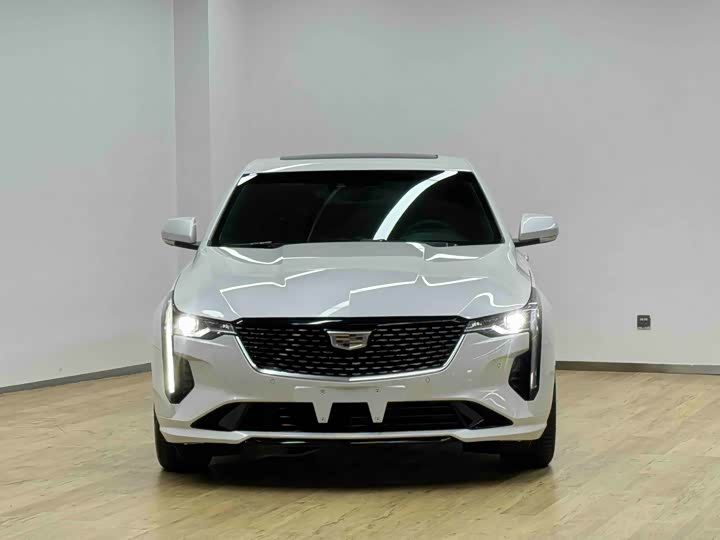 Cadillac CT4, 2023 — фото 2 из 9