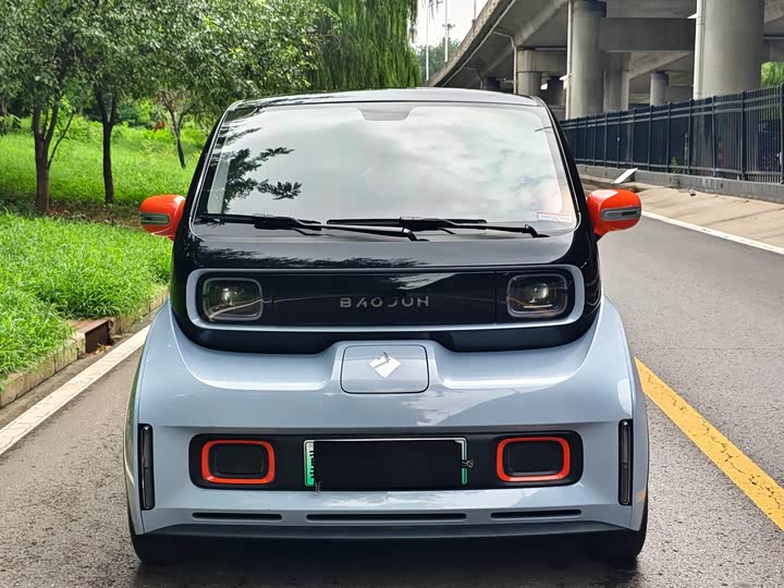 Baojun KiWi EV, 2021 — фото 2 из 9