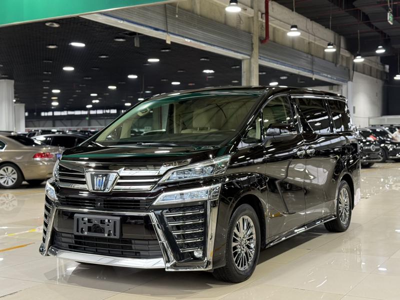 Toyota Vellfire, 2022 — купить в Тамбове под ключ